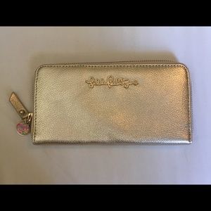 Lilly Pulitzer Gold Cha-Ching Wallet